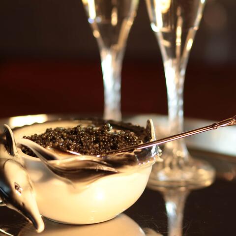 Black Caviar and Sparkling Wine Tour